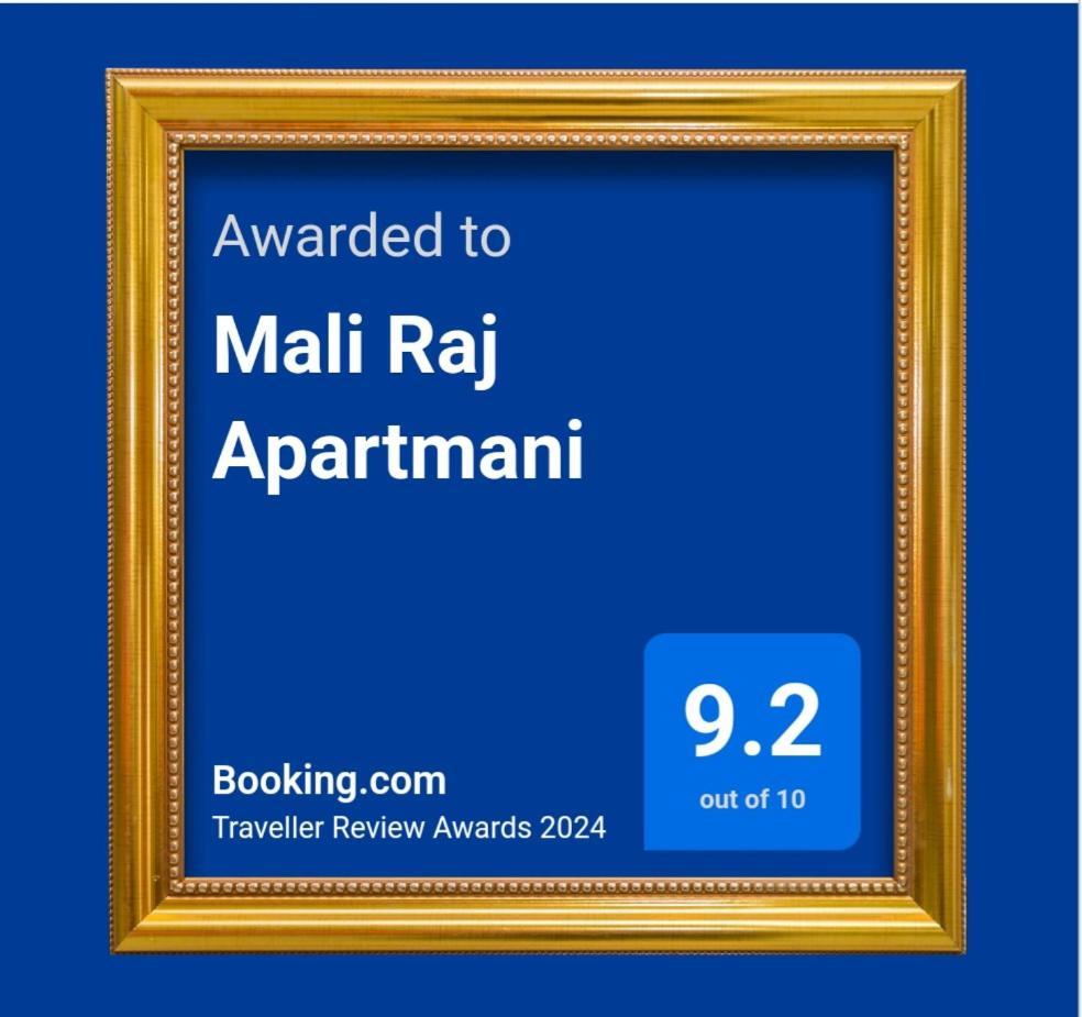 Mali Raj Apartmani Cetinje Exterior photo